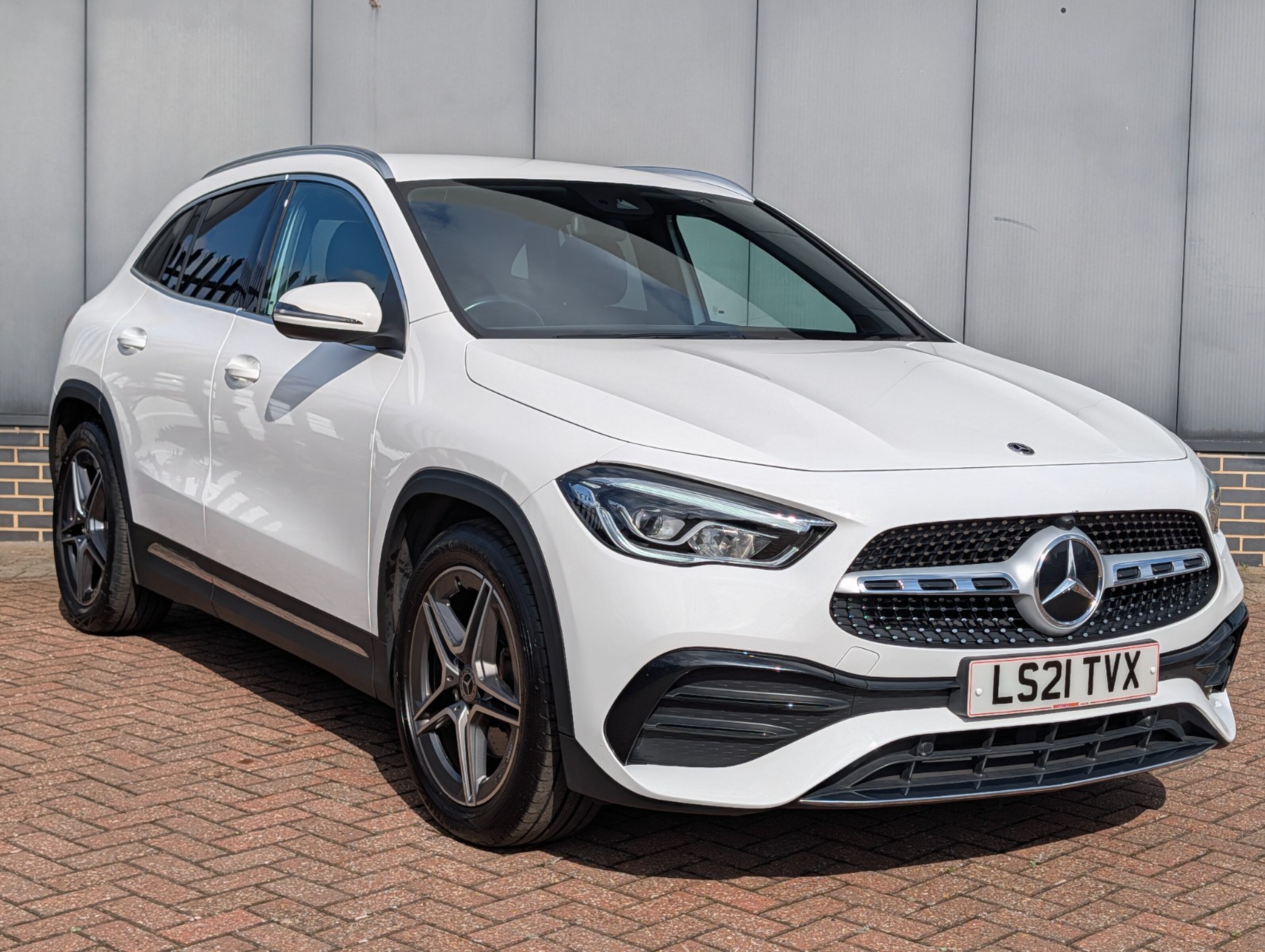 Main listing image - Mercedes-Benz GLA