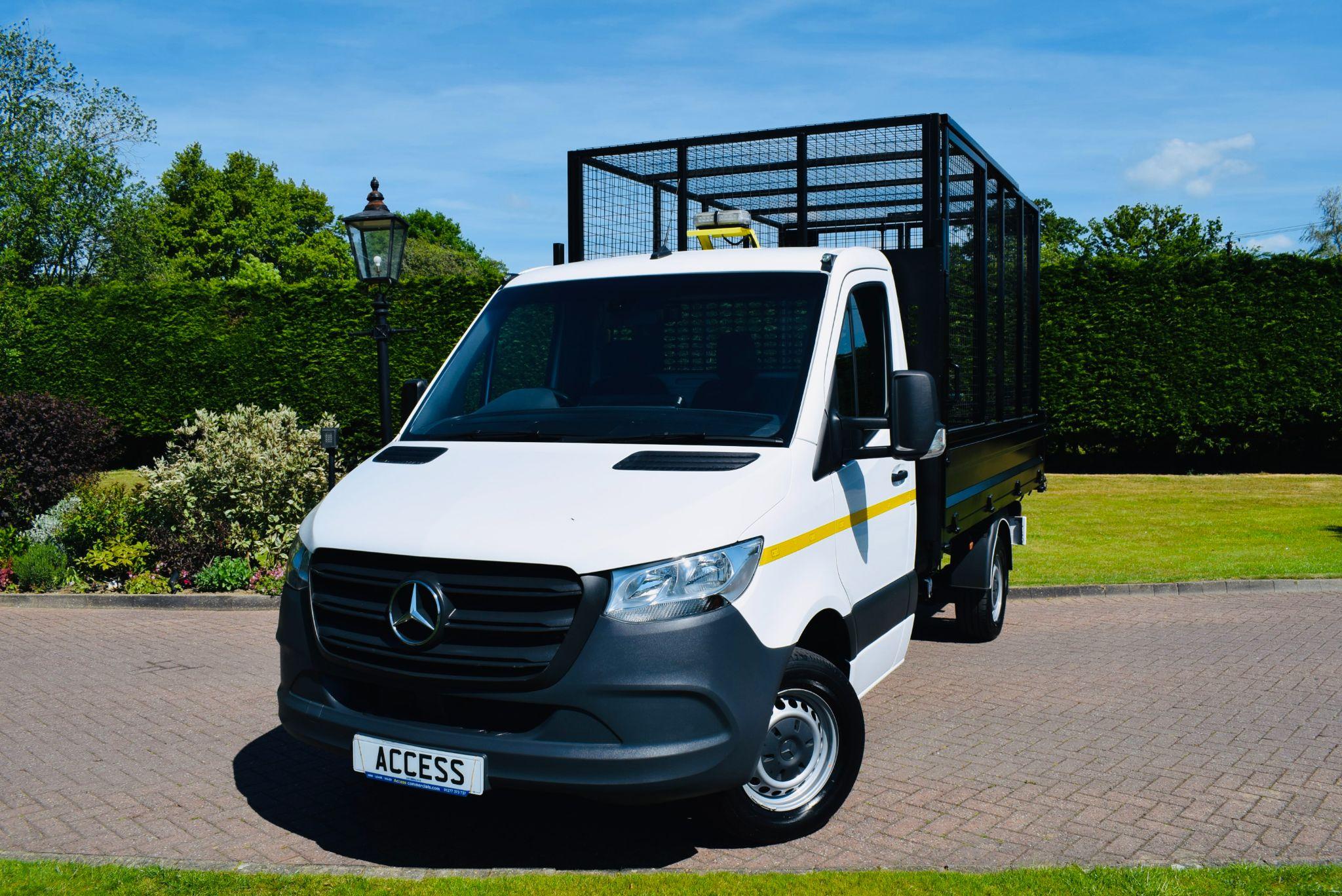 Main listing image - Mercedes-Benz Sprinter