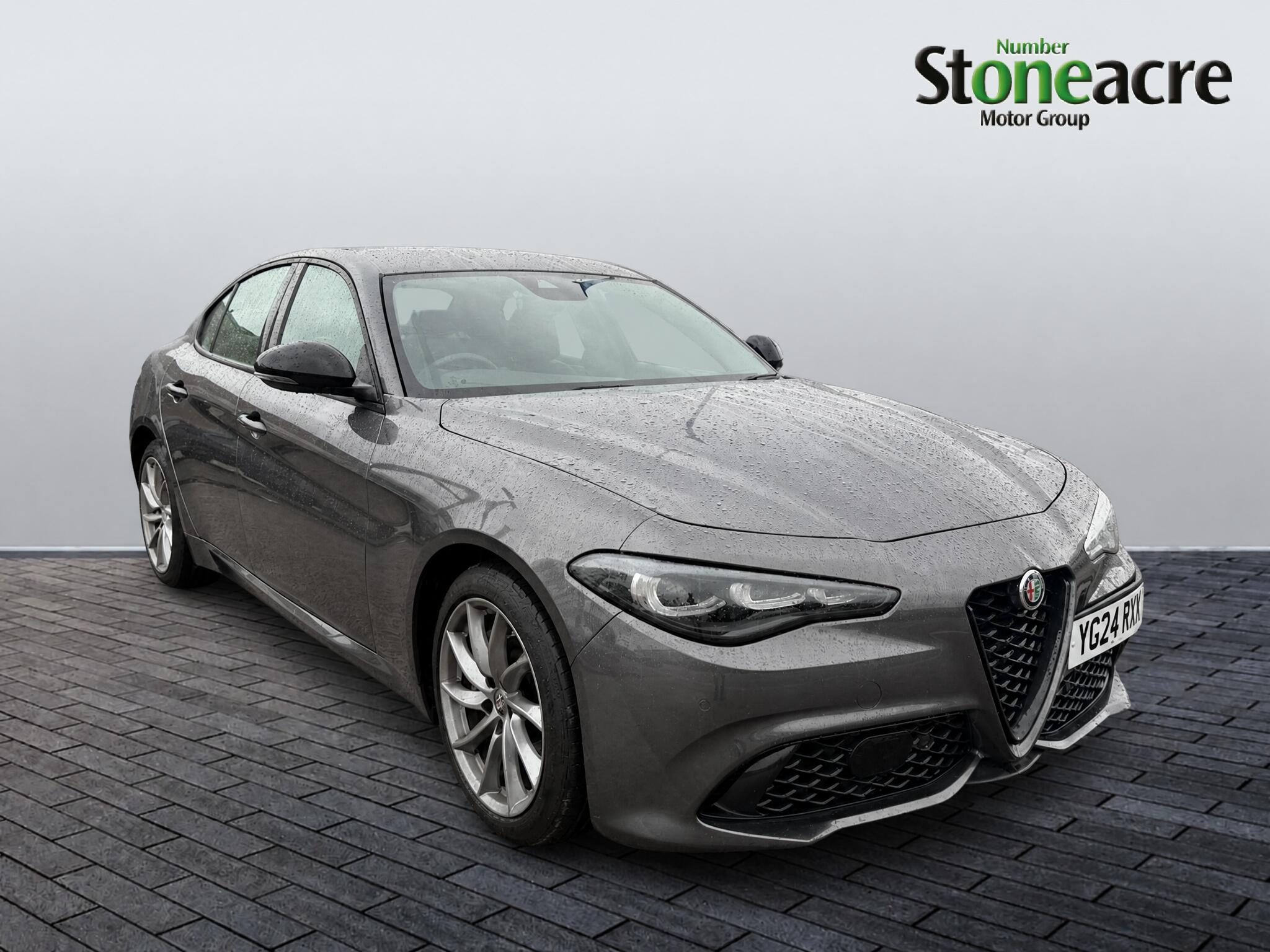 Main listing image - Alfa Romeo Giulia