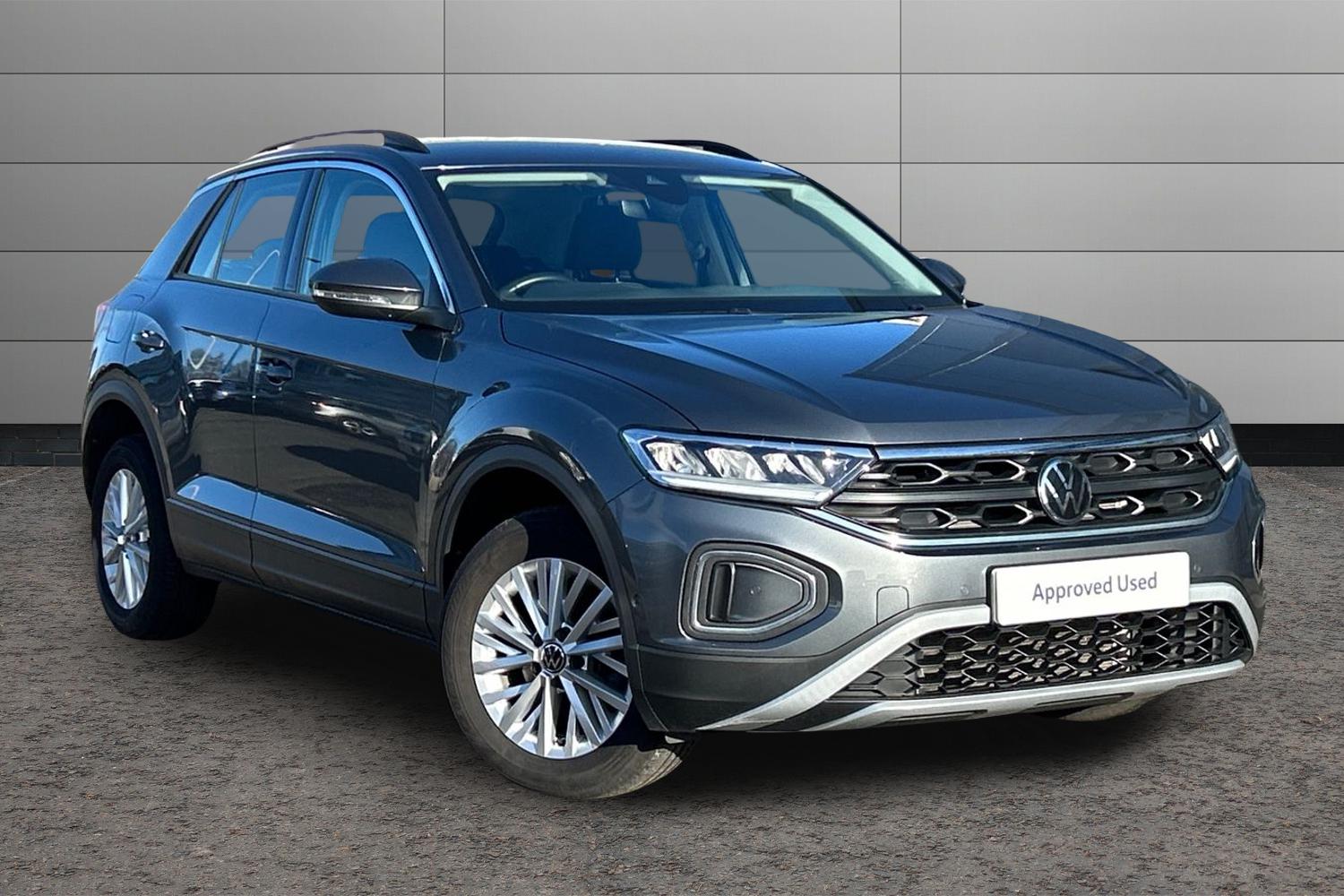 Main listing image - Volkswagen T-Roc