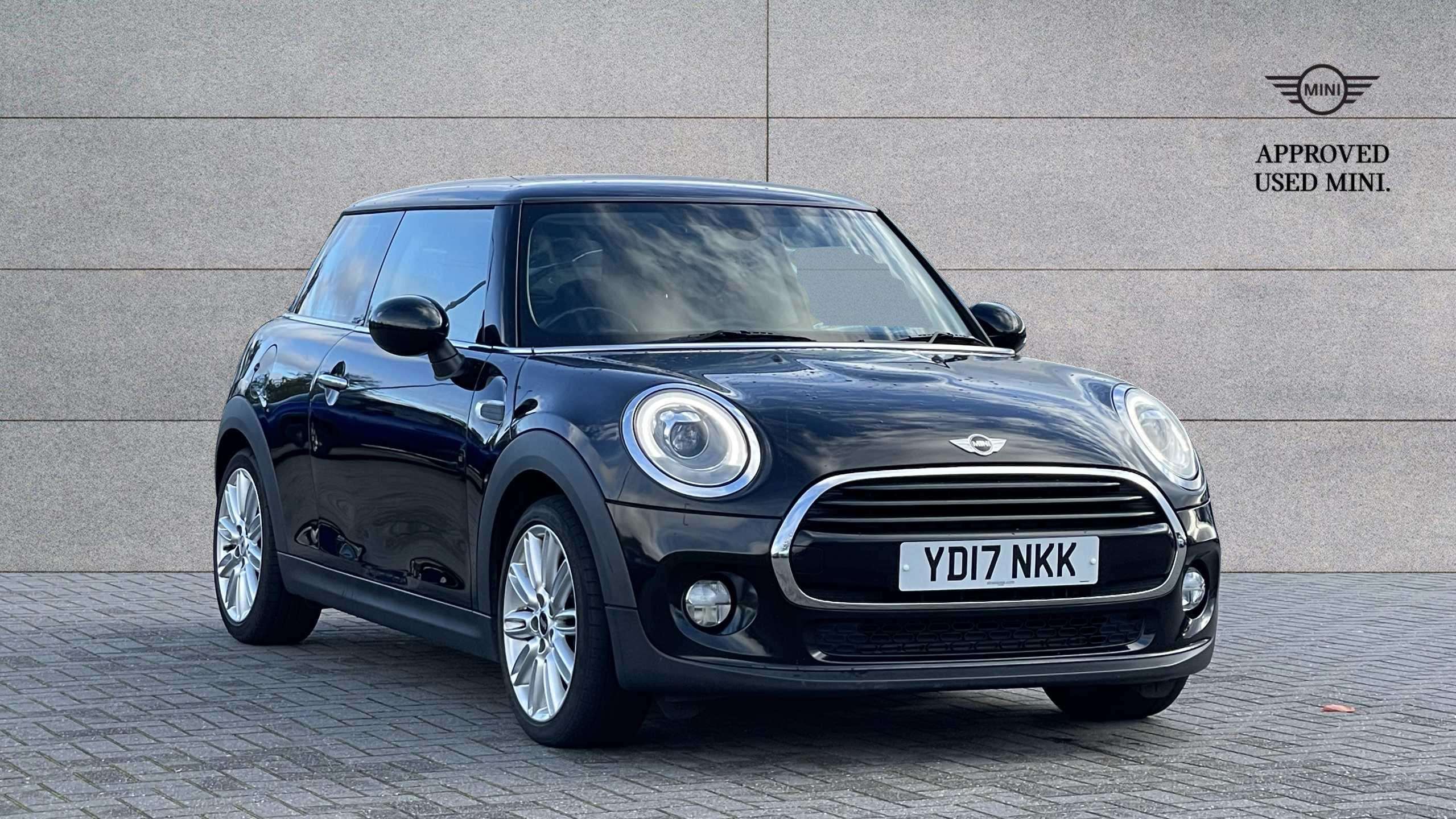 Main listing image - MINI Hatchback
