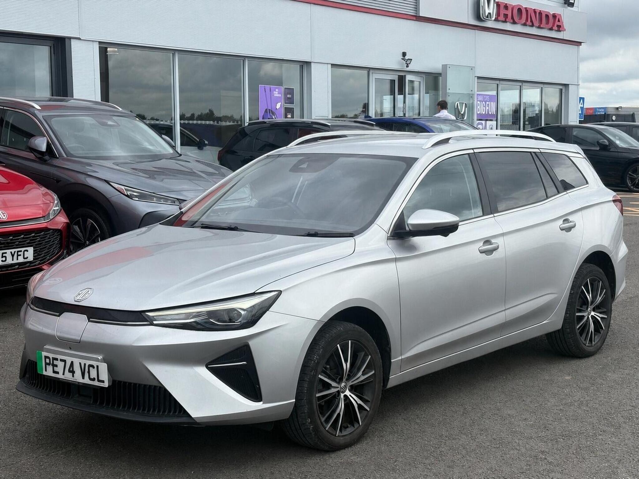 Main listing image - MG MG5