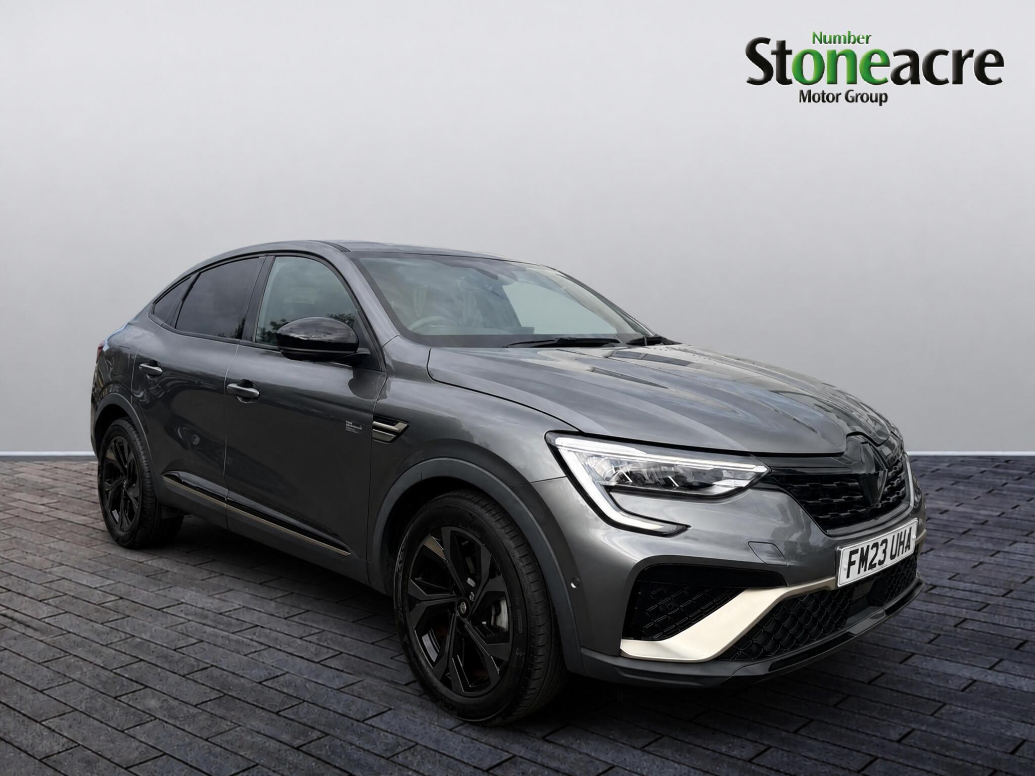 Main listing image - Renault Arkana