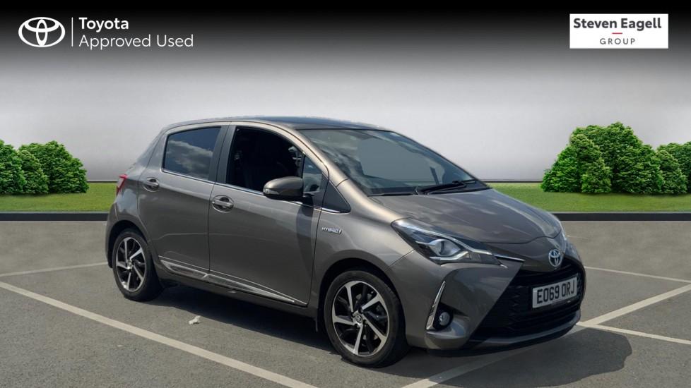 Main listing image - Toyota Yaris