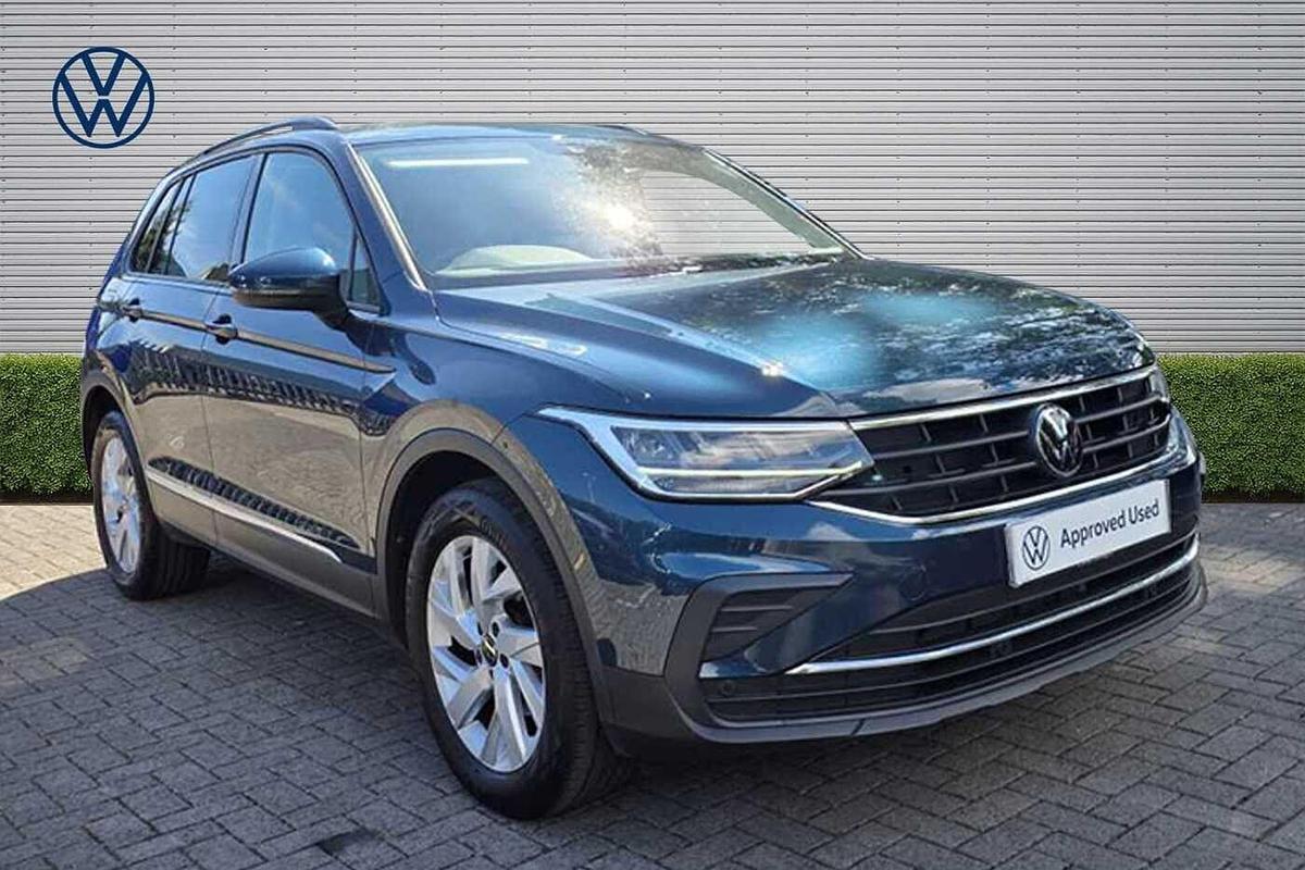 Main listing image - Volkswagen Tiguan