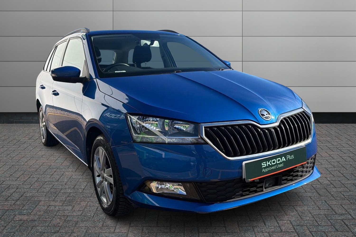 Main listing image - Skoda Fabia Estate
