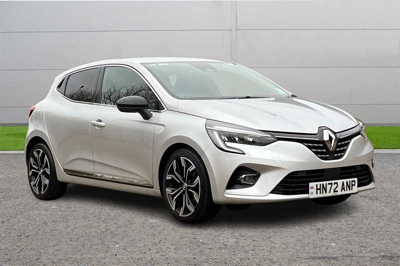 Main listing image - Renault Clio