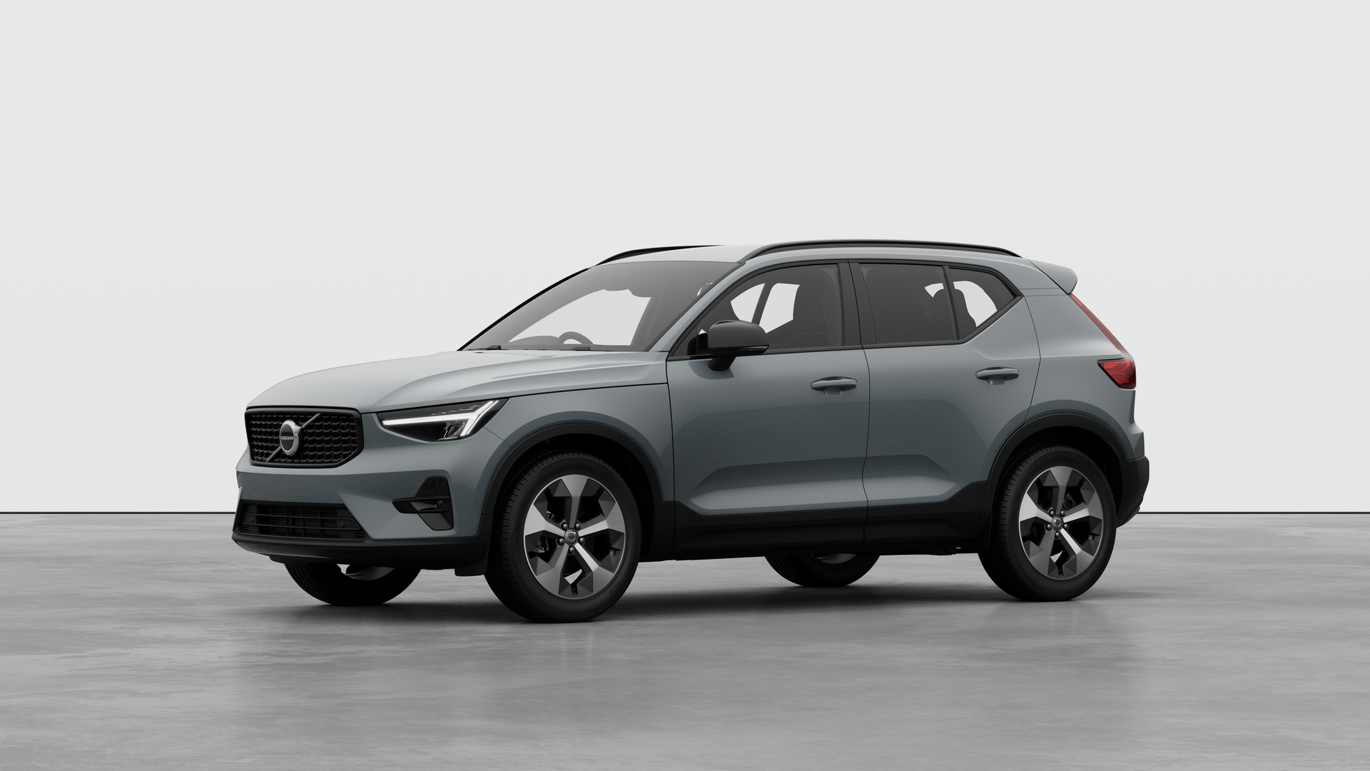 Main listing image - Volvo XC40