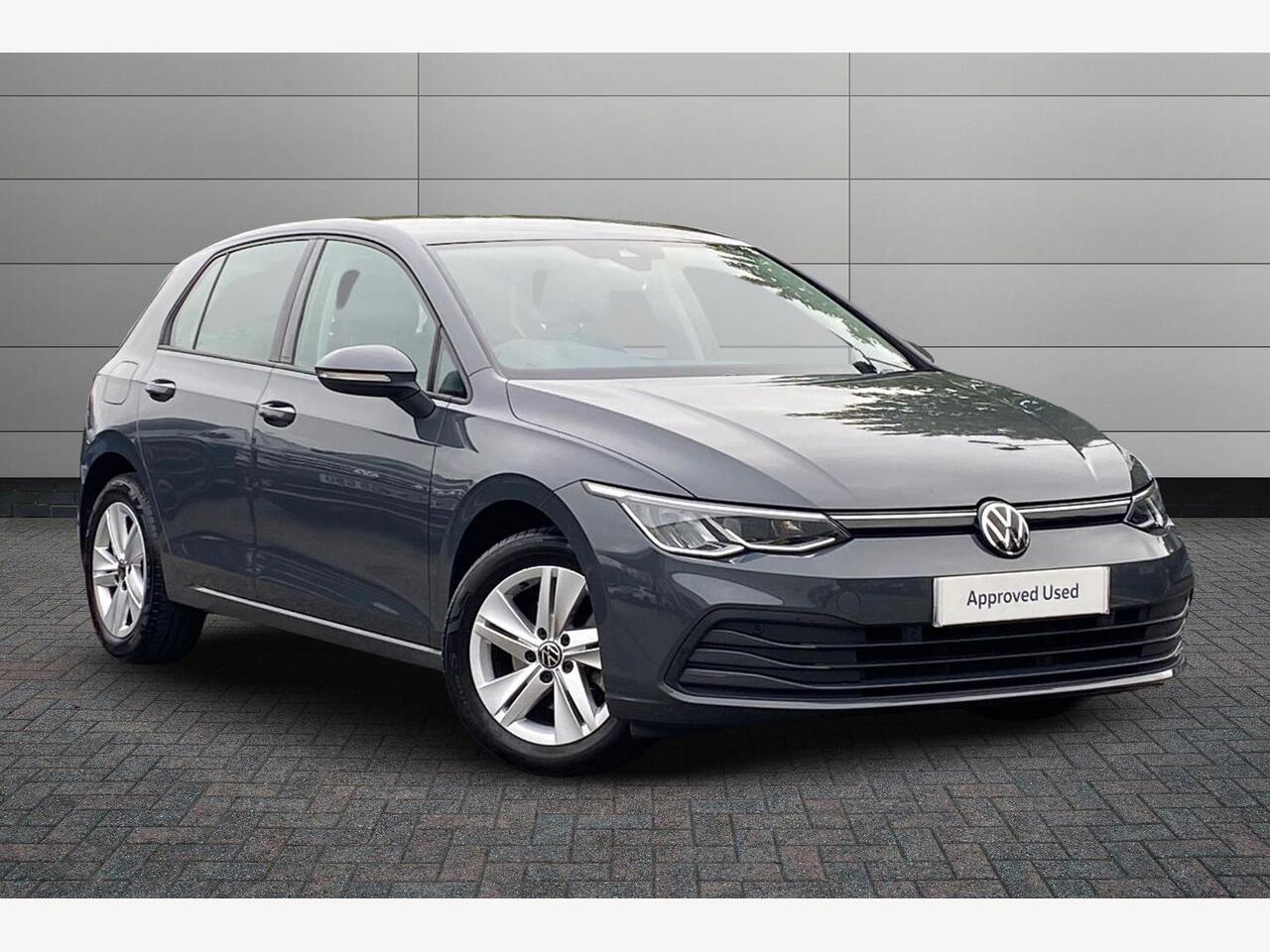 Main listing image - Volkswagen Golf