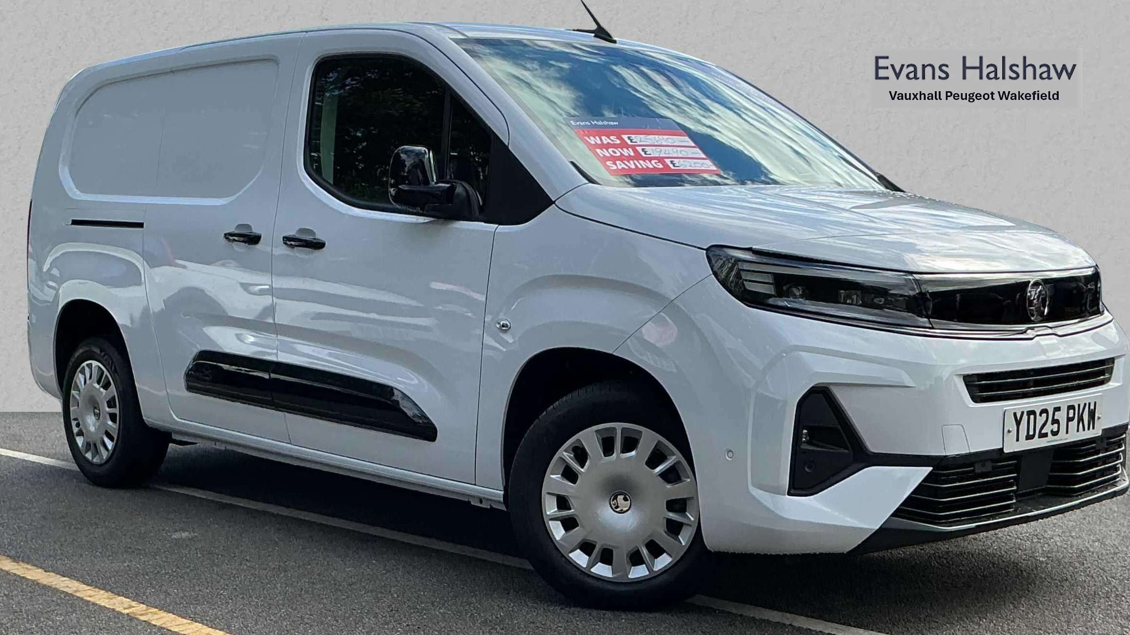 Main listing image - Vauxhall Combo Cargo