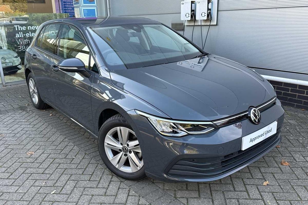 Main listing image - Volkswagen Golf