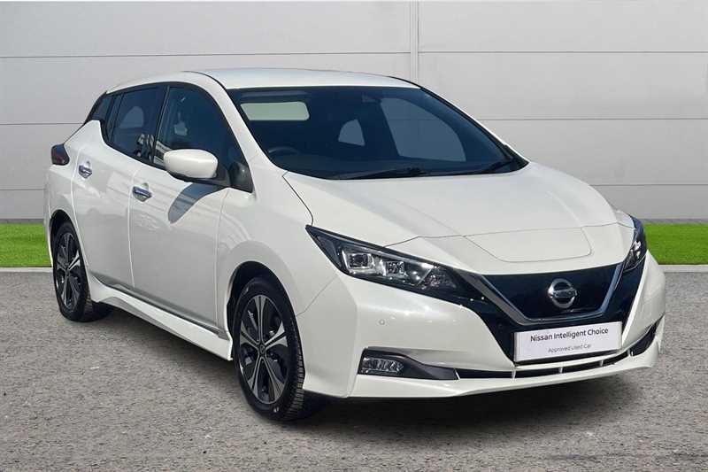 Main listing image - Nissan Leaf