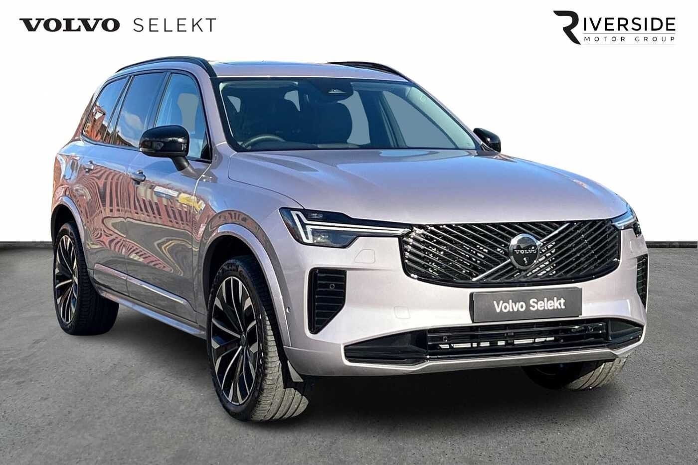Main listing image - Volvo XC90