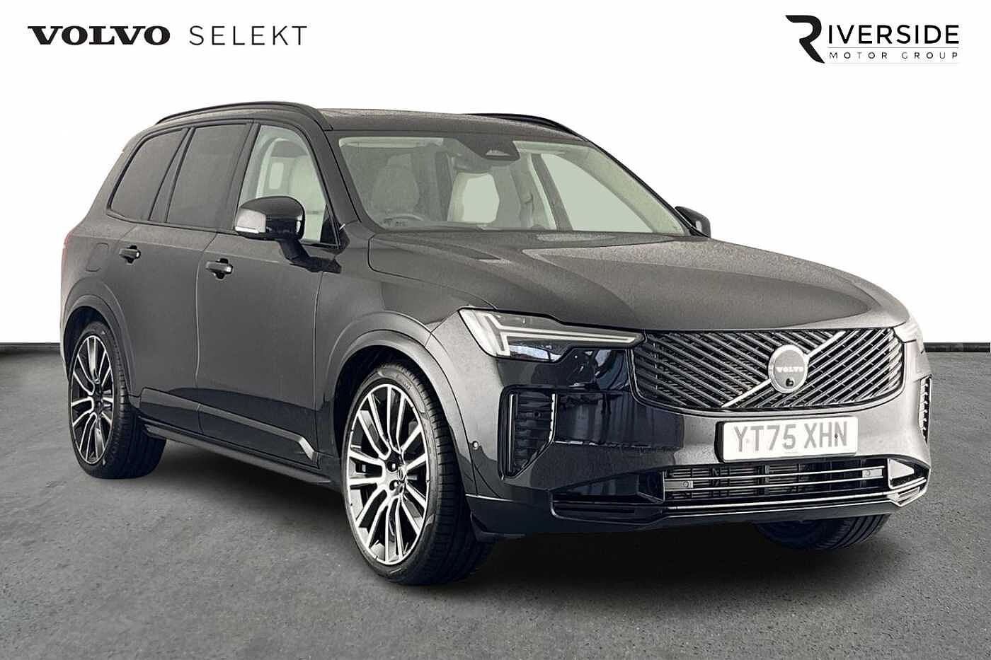 Main listing image - Volvo XC90