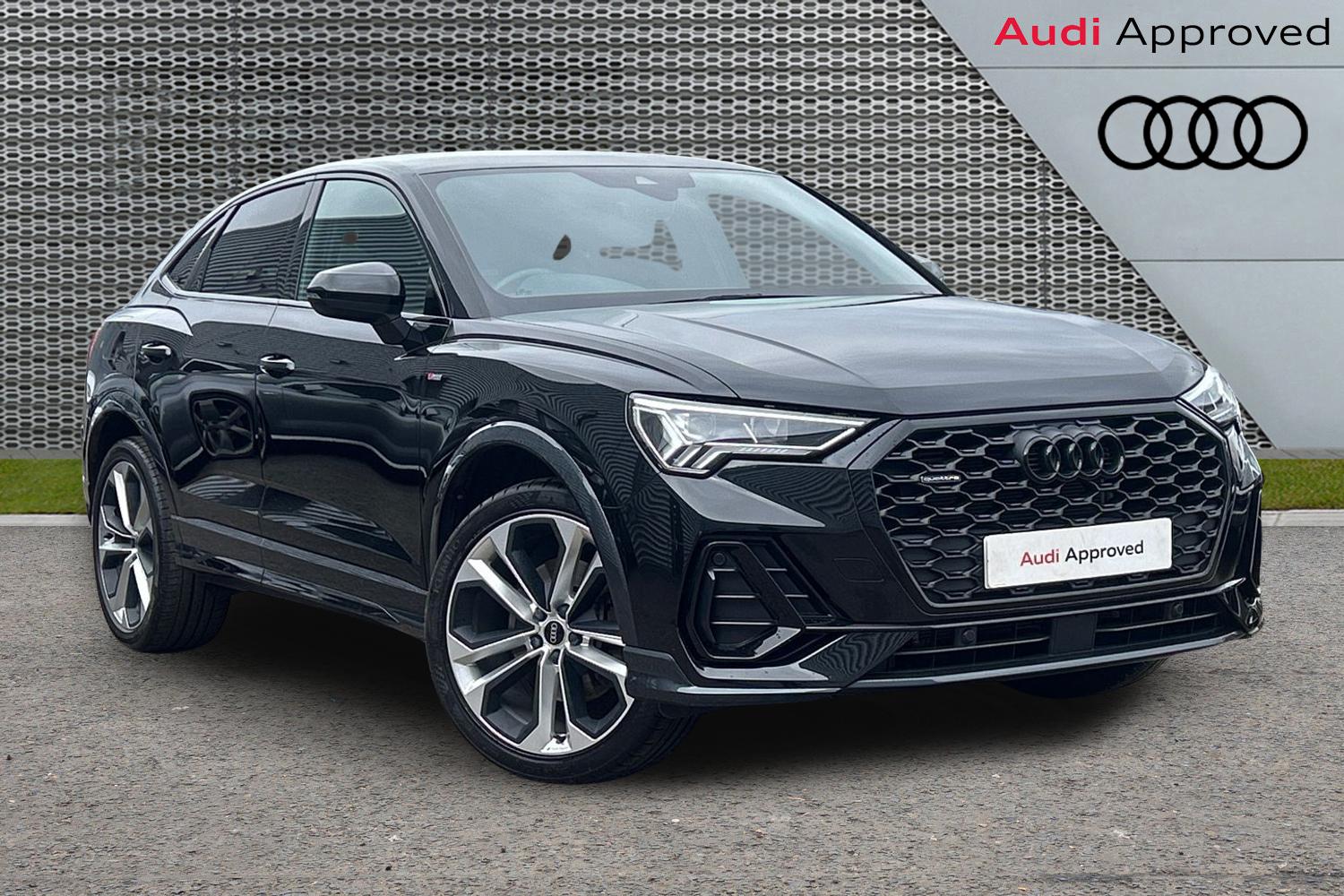 Main listing image - Audi Q3