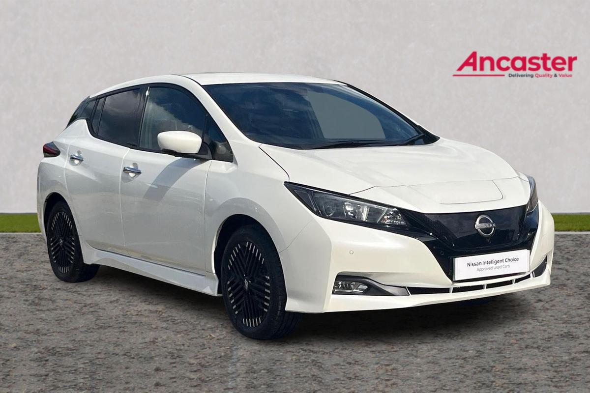 Main listing image - Nissan Leaf