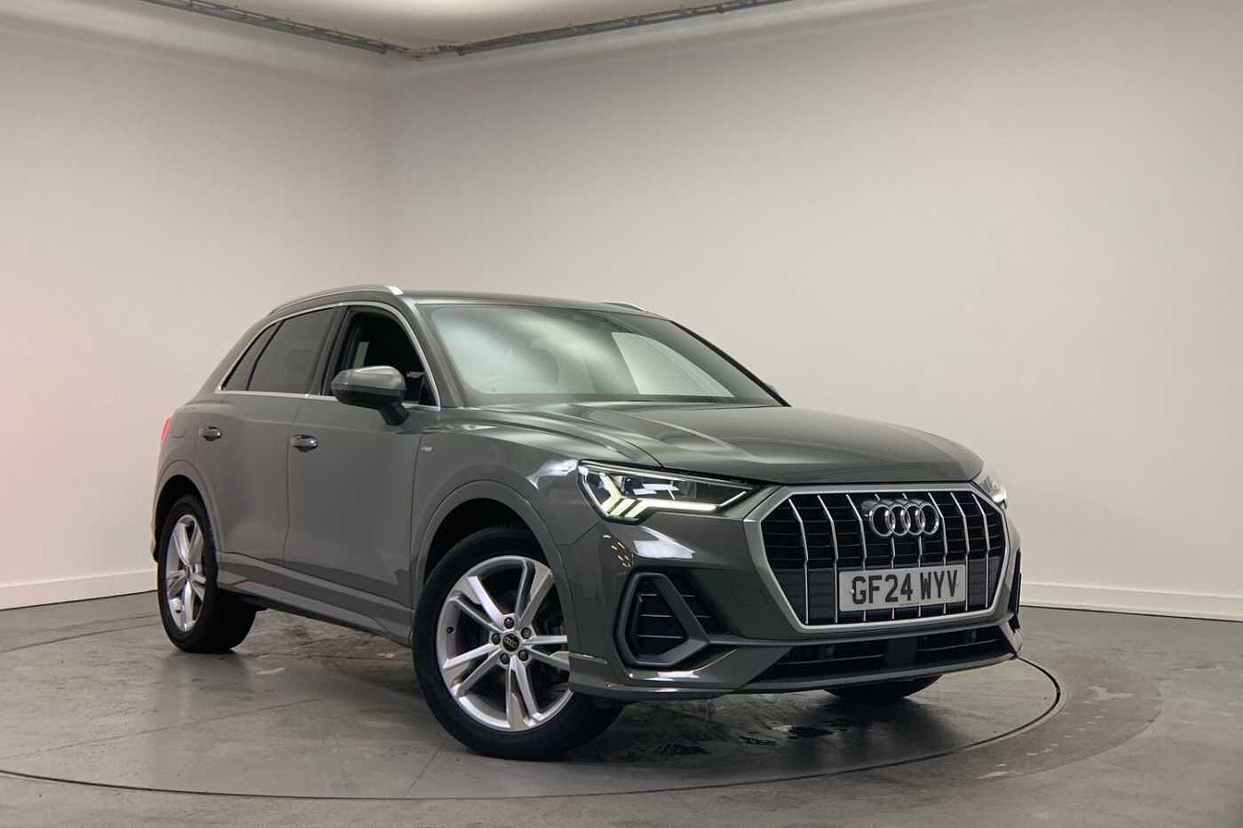 Main listing image - Audi Q3