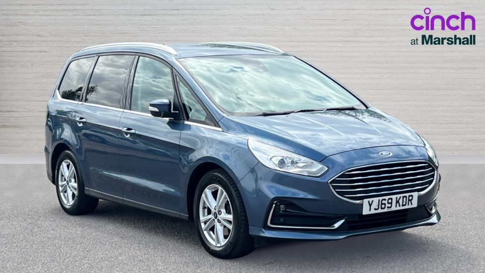 Main listing image - Ford Galaxy