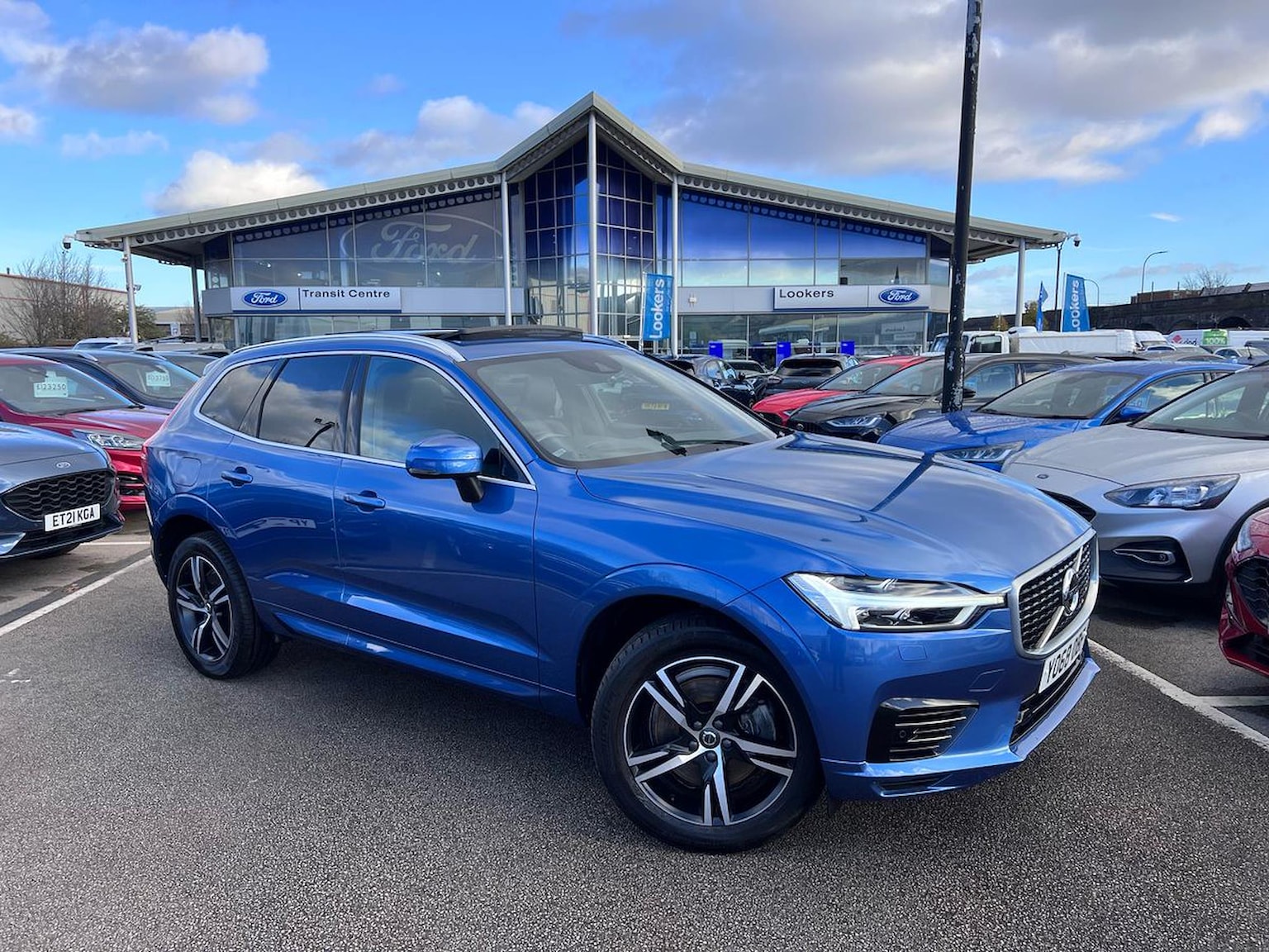 Main listing image - Volvo XC60