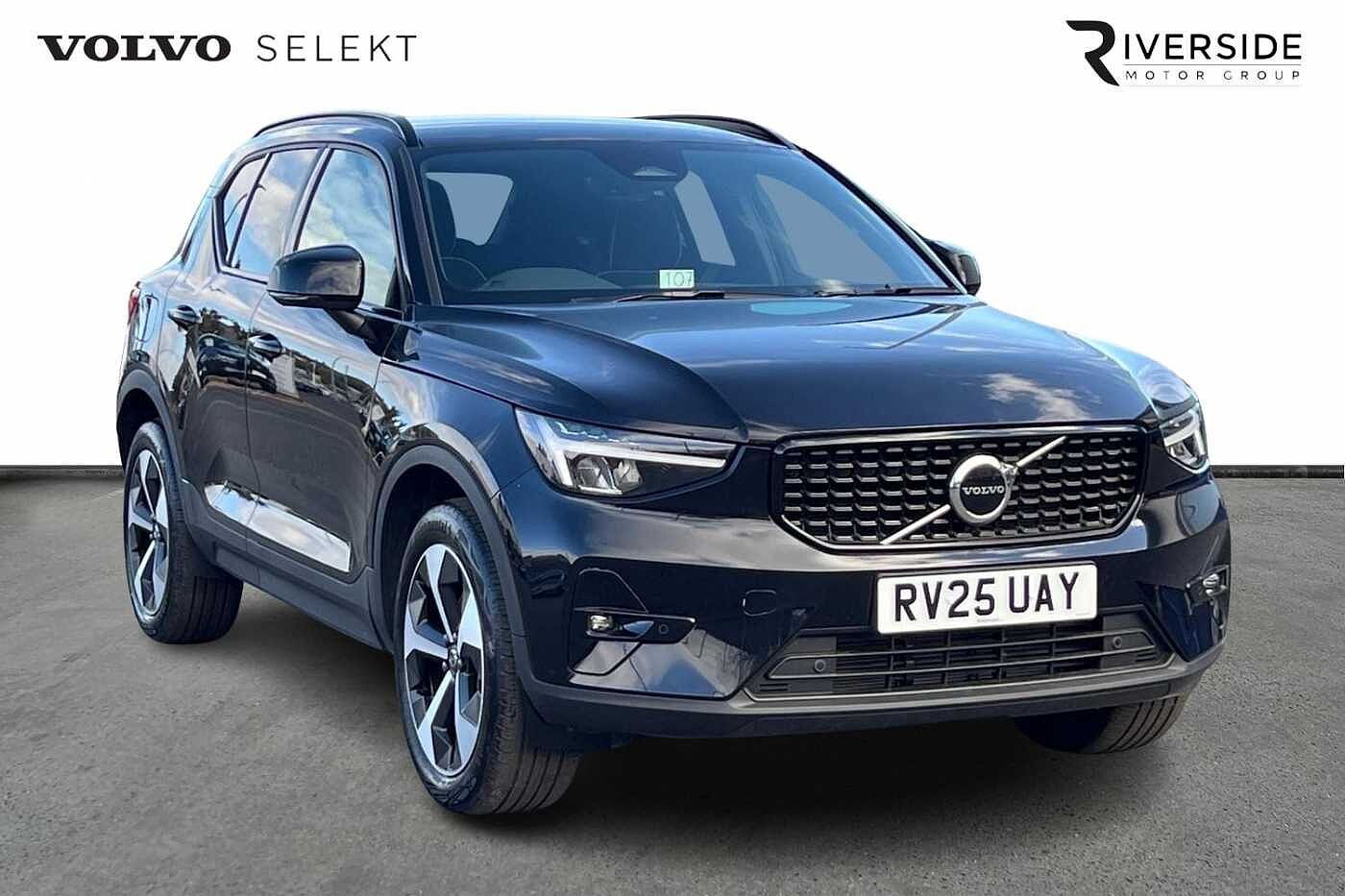 Main listing image - Volvo XC40