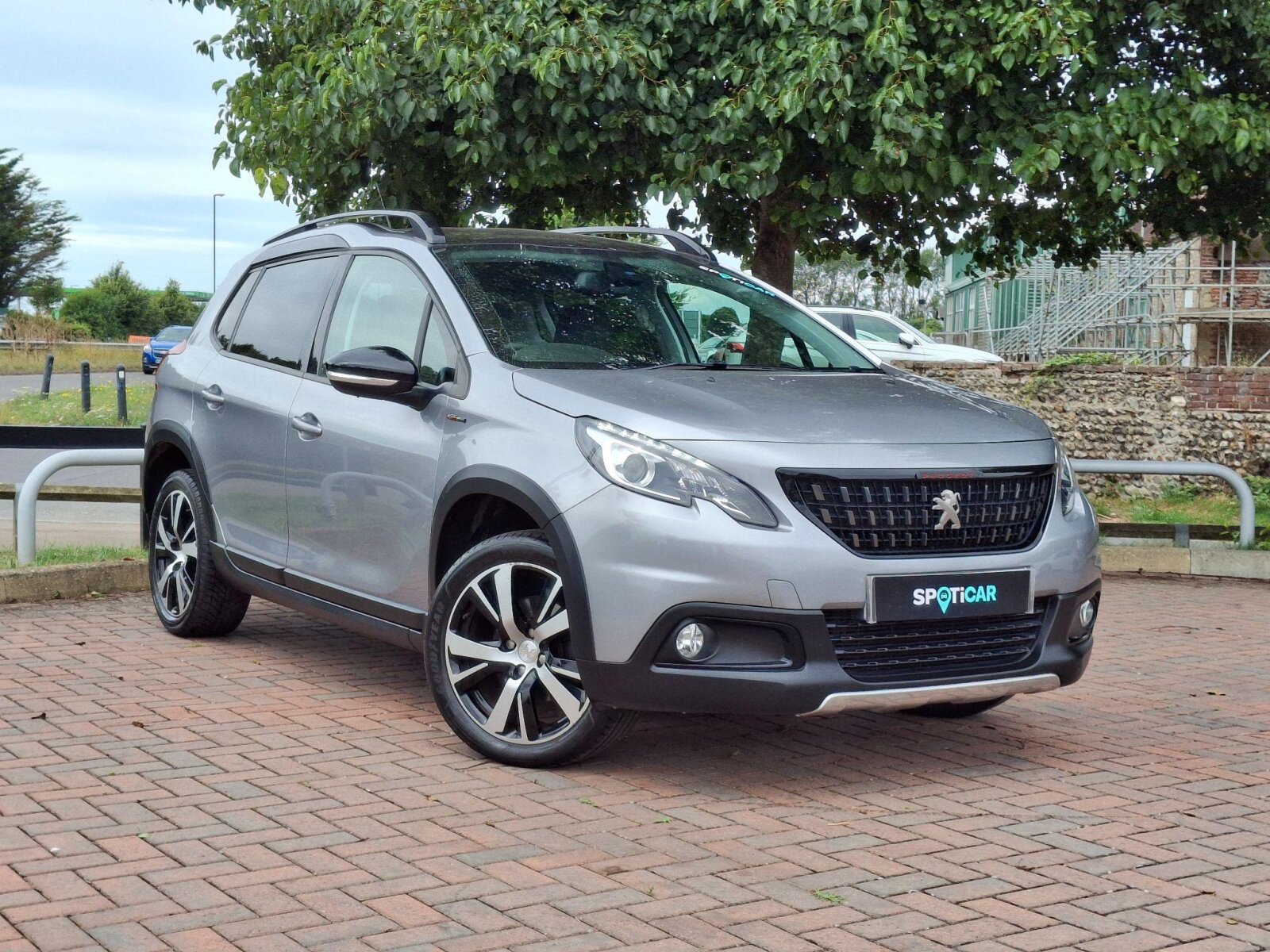 Main listing image - Peugeot 2008