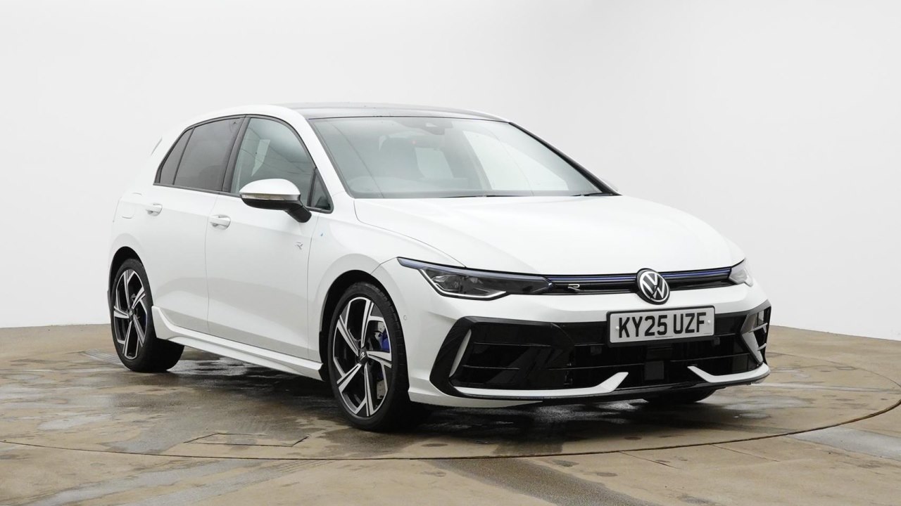 Main listing image - Volkswagen Golf R