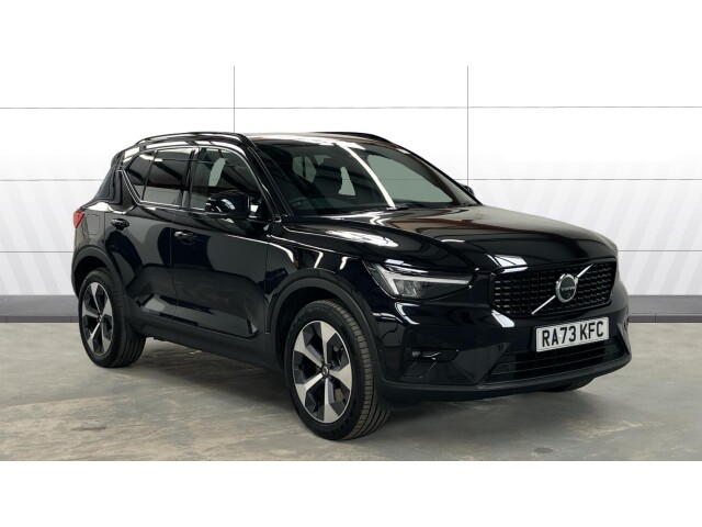 Main listing image - Volvo XC40