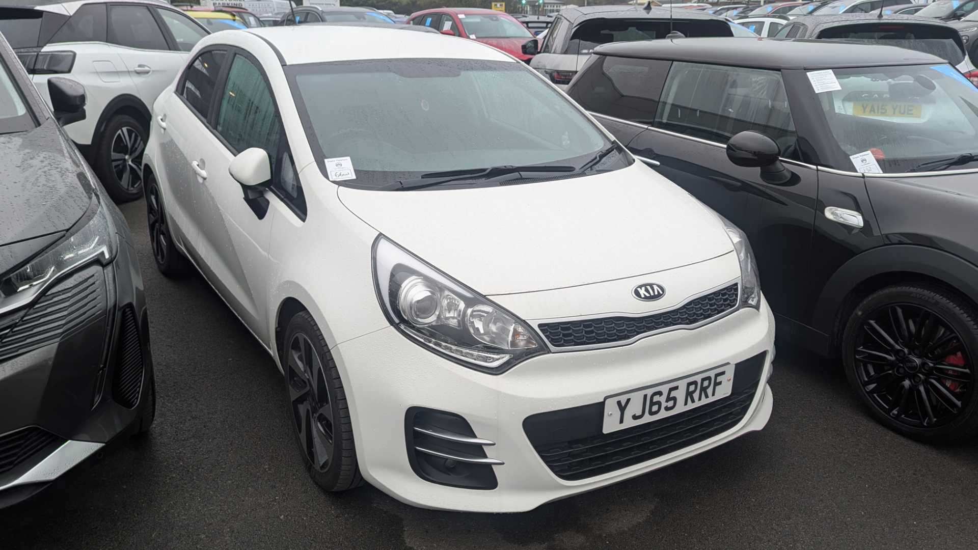 Main listing image - Kia Rio