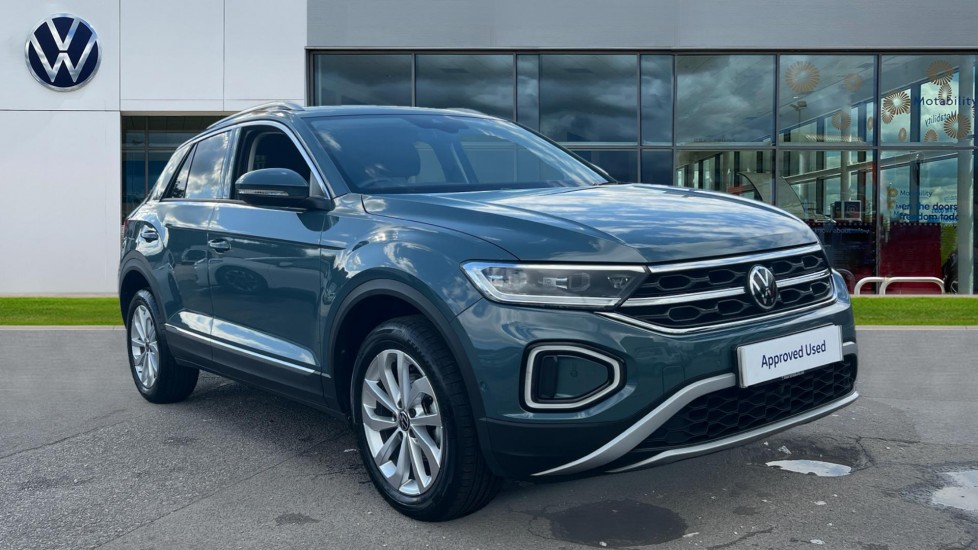 Main listing image - Volkswagen T-Roc