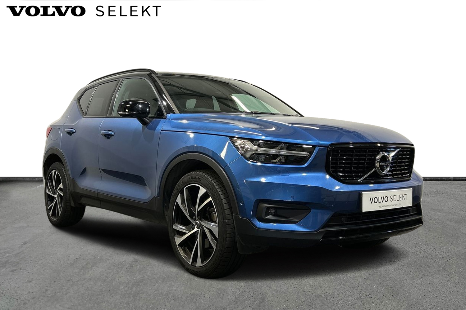 Main listing image - Volvo XC40