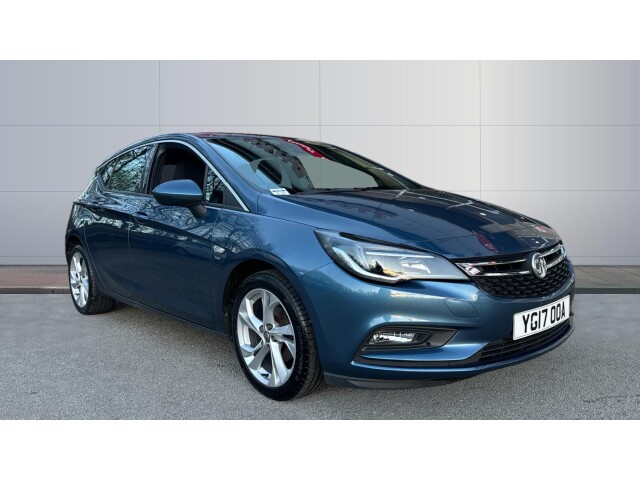 Main listing image - Vauxhall Astra