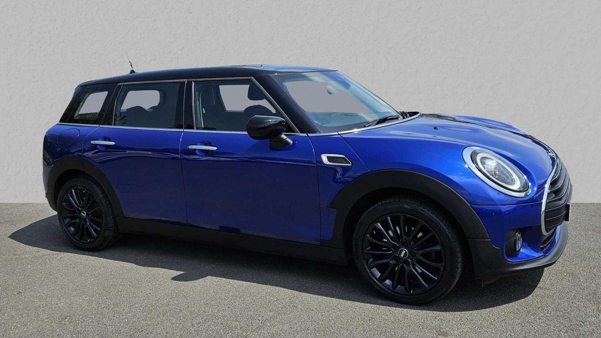 Main listing image - MINI Clubman