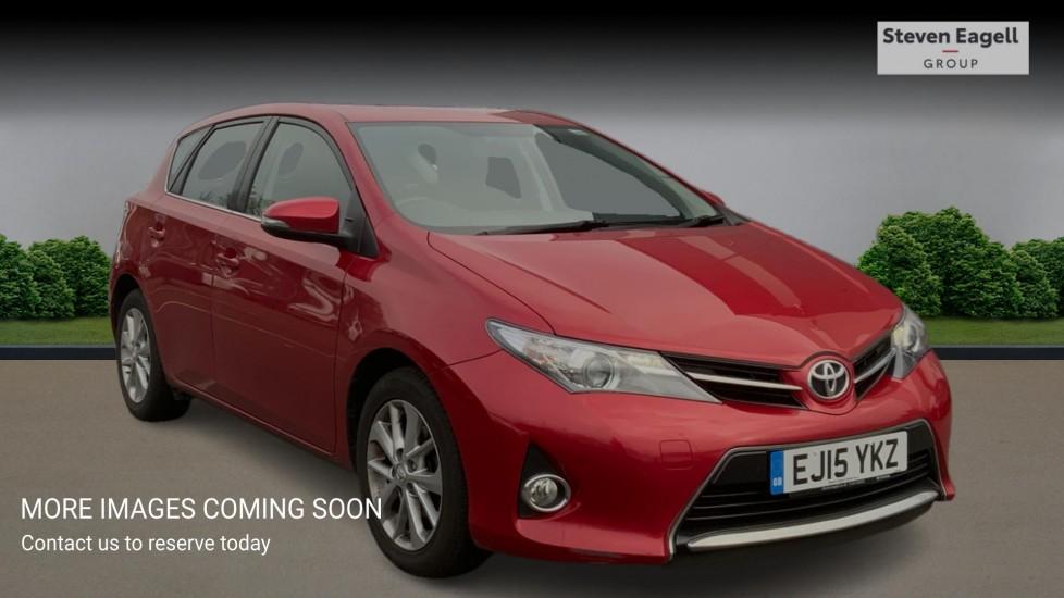 Main listing image - Toyota Auris