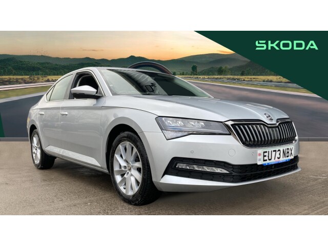 Main listing image - Skoda Superb