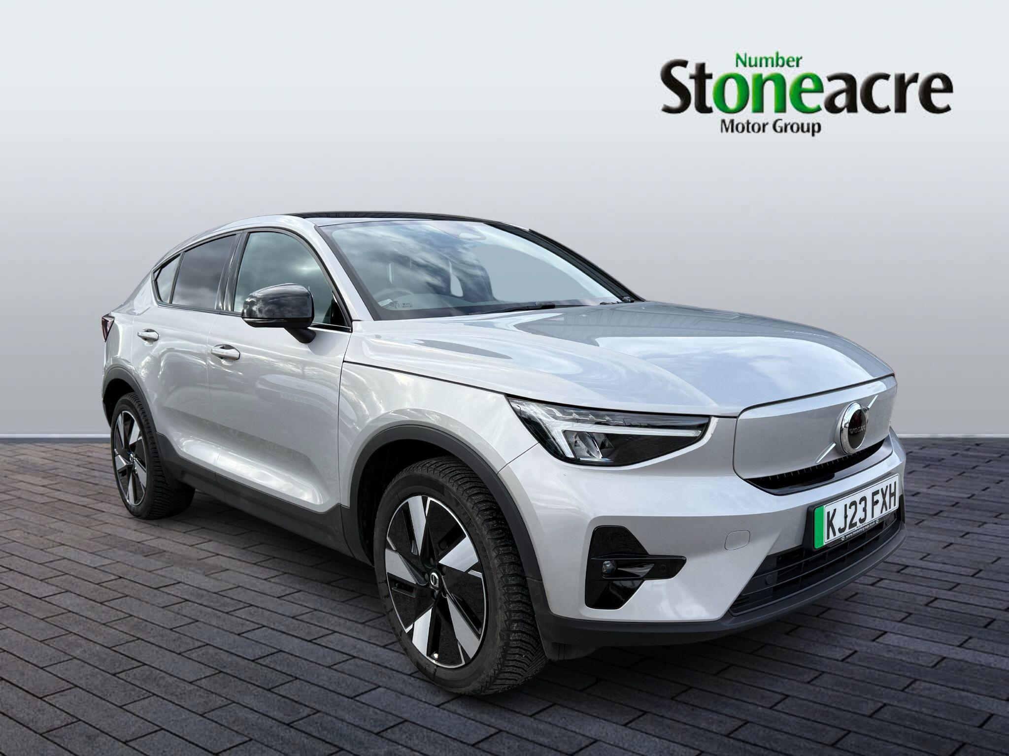 Main listing image - Volvo C40