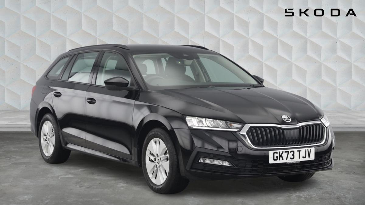 Main listing image - Skoda Octavia Estate