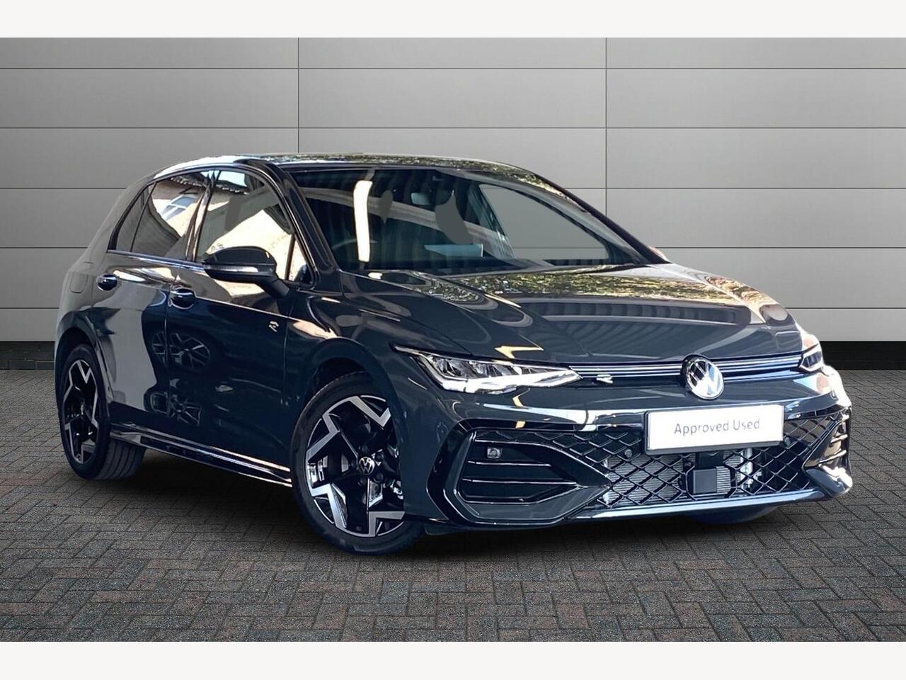 Main listing image - Volkswagen Golf