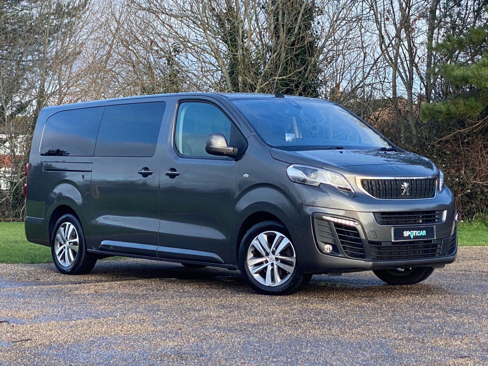 Main listing image - Peugeot Traveller