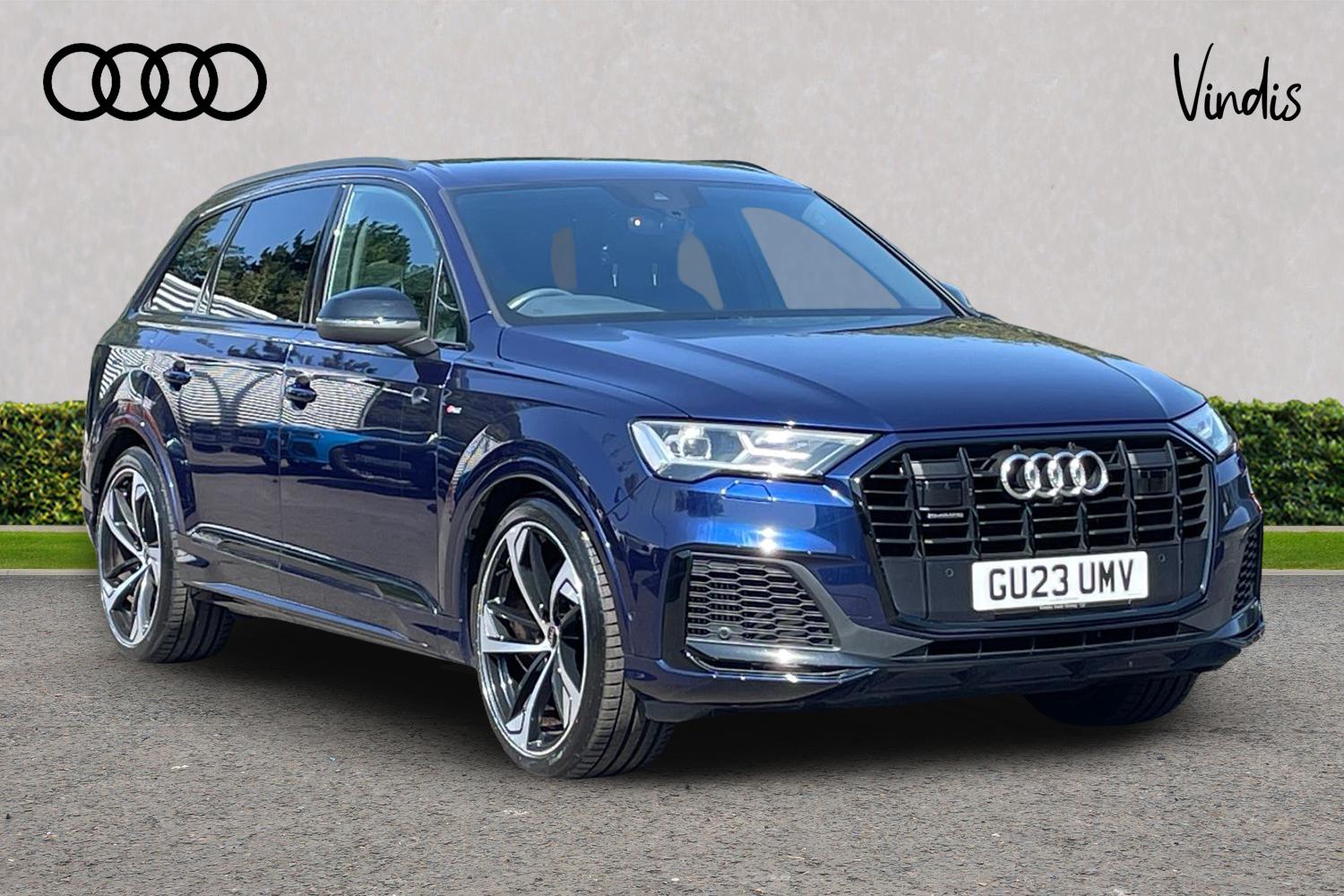 Main listing image - Audi Q7