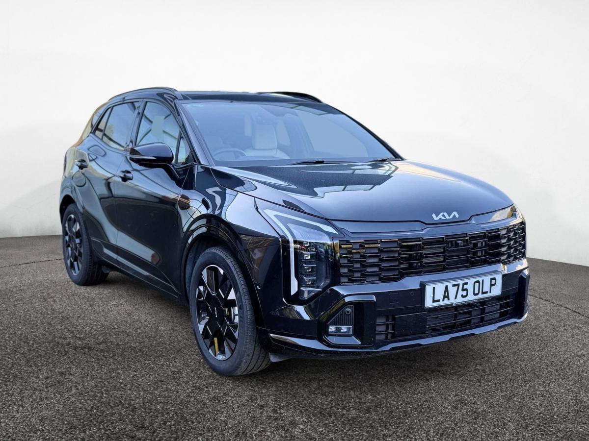 Main listing image - Kia Sportage