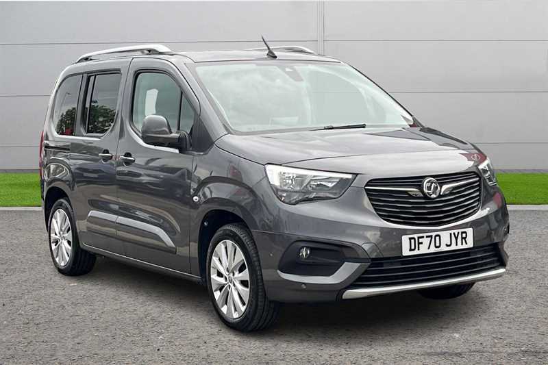 Main listing image - Vauxhall Combo Life