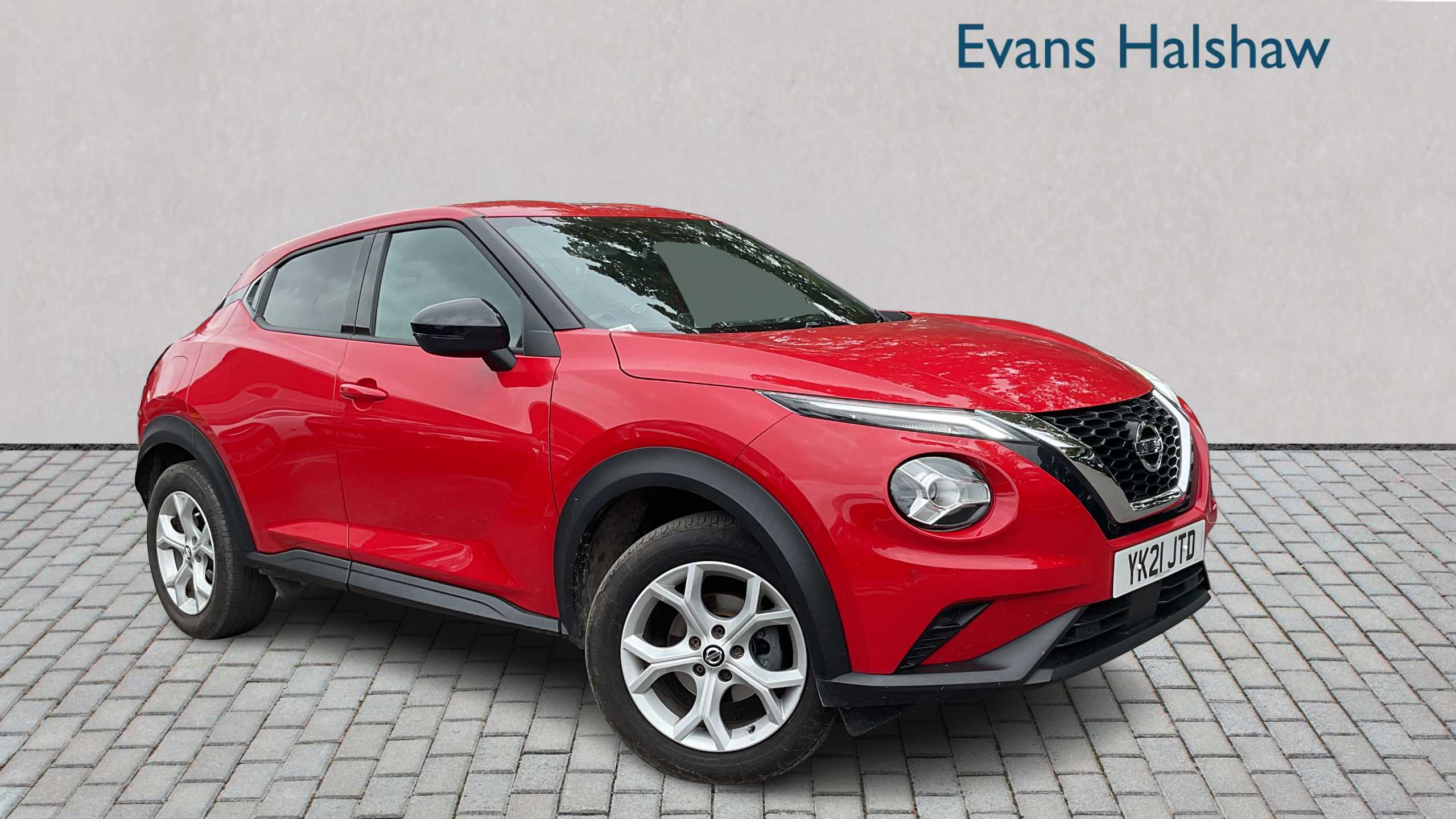 Main listing image - Nissan Juke