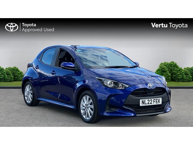 Main listing image - Toyota Yaris