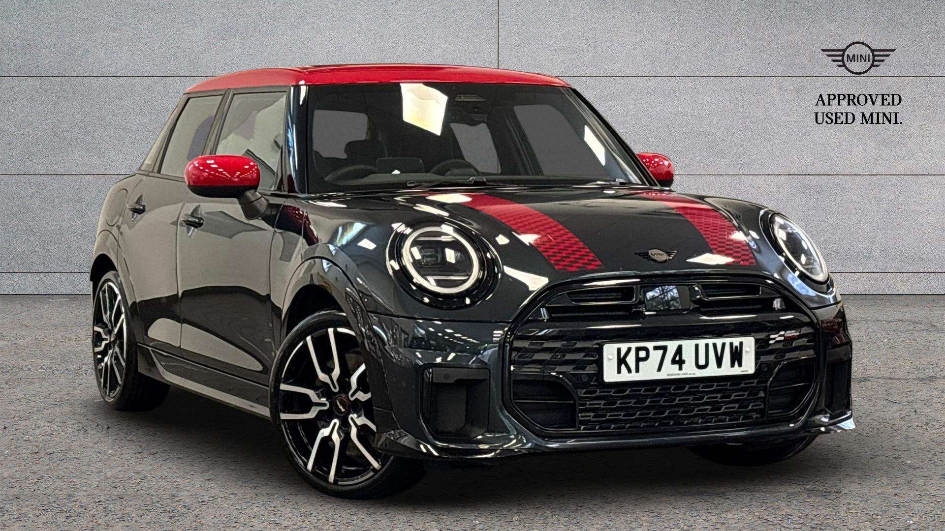 Main listing image - MINI Hatchback 5dr