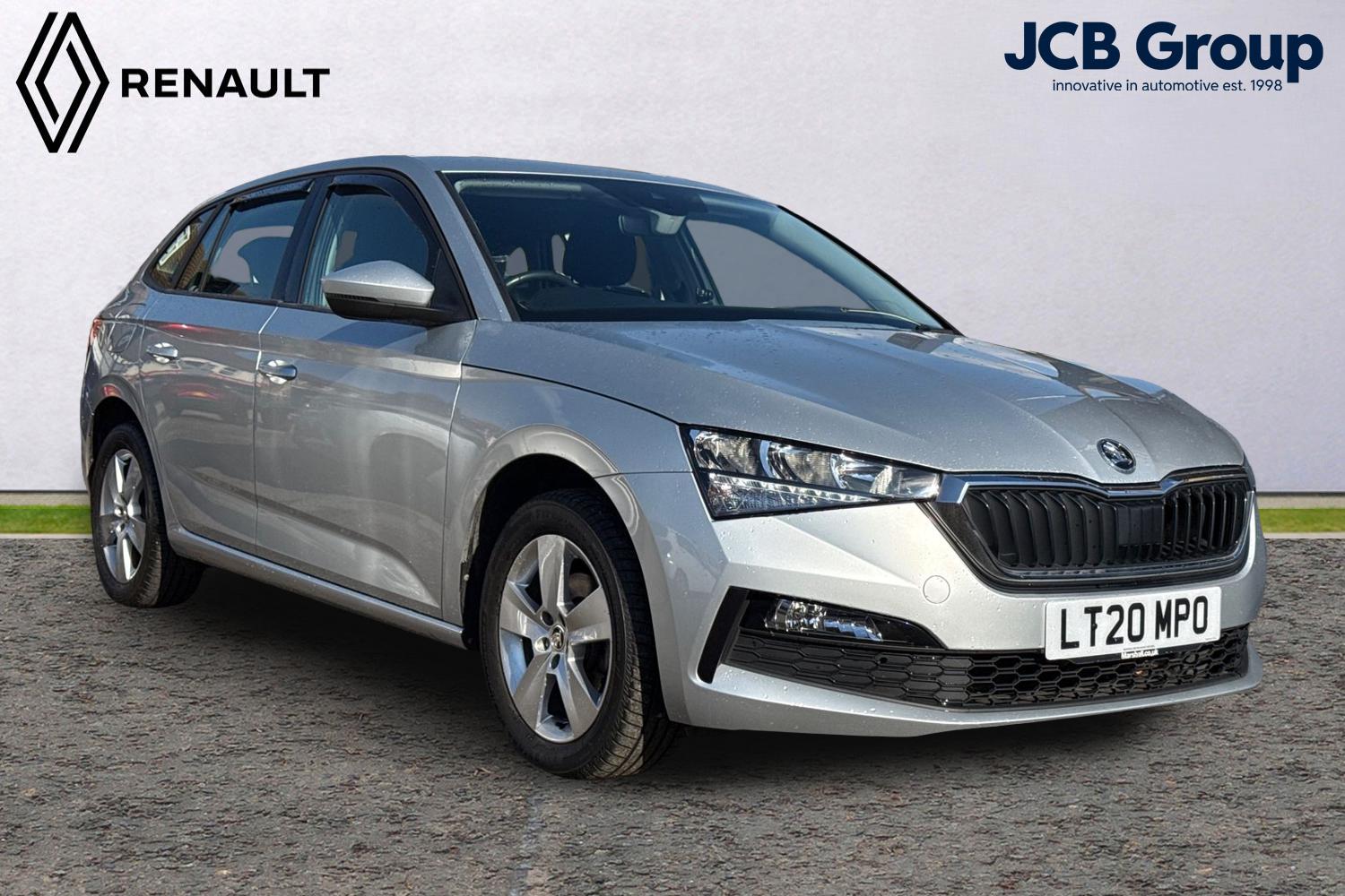 Main listing image - Skoda Scala