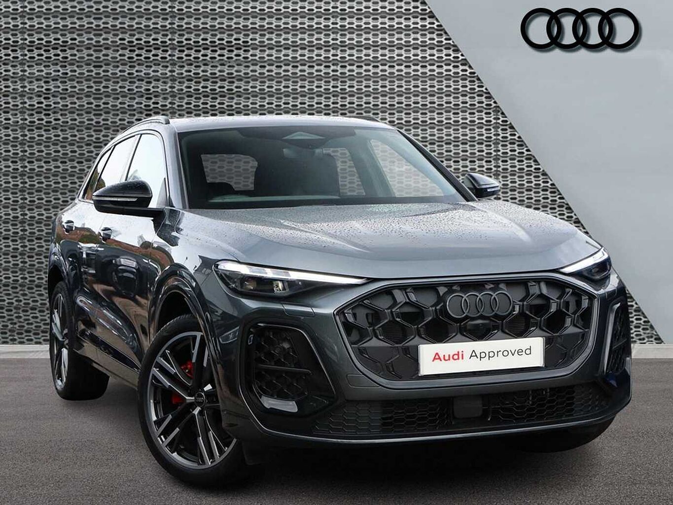 Main listing image - Audi Q5