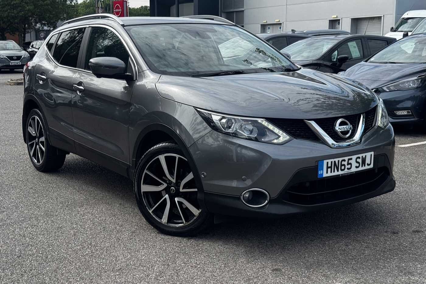 Main listing image - Nissan Qashqai