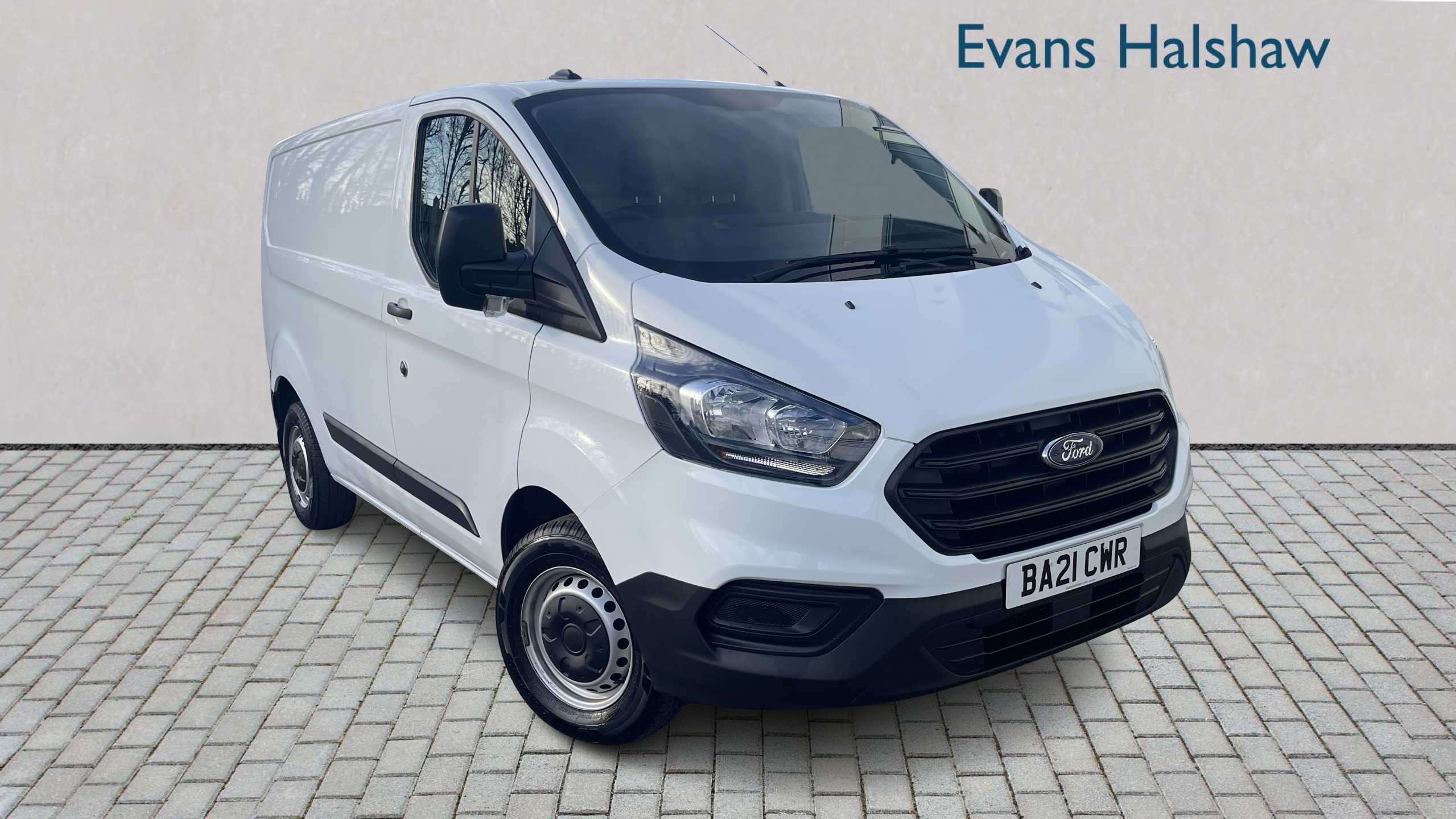 Main listing image - Ford Transit Custom