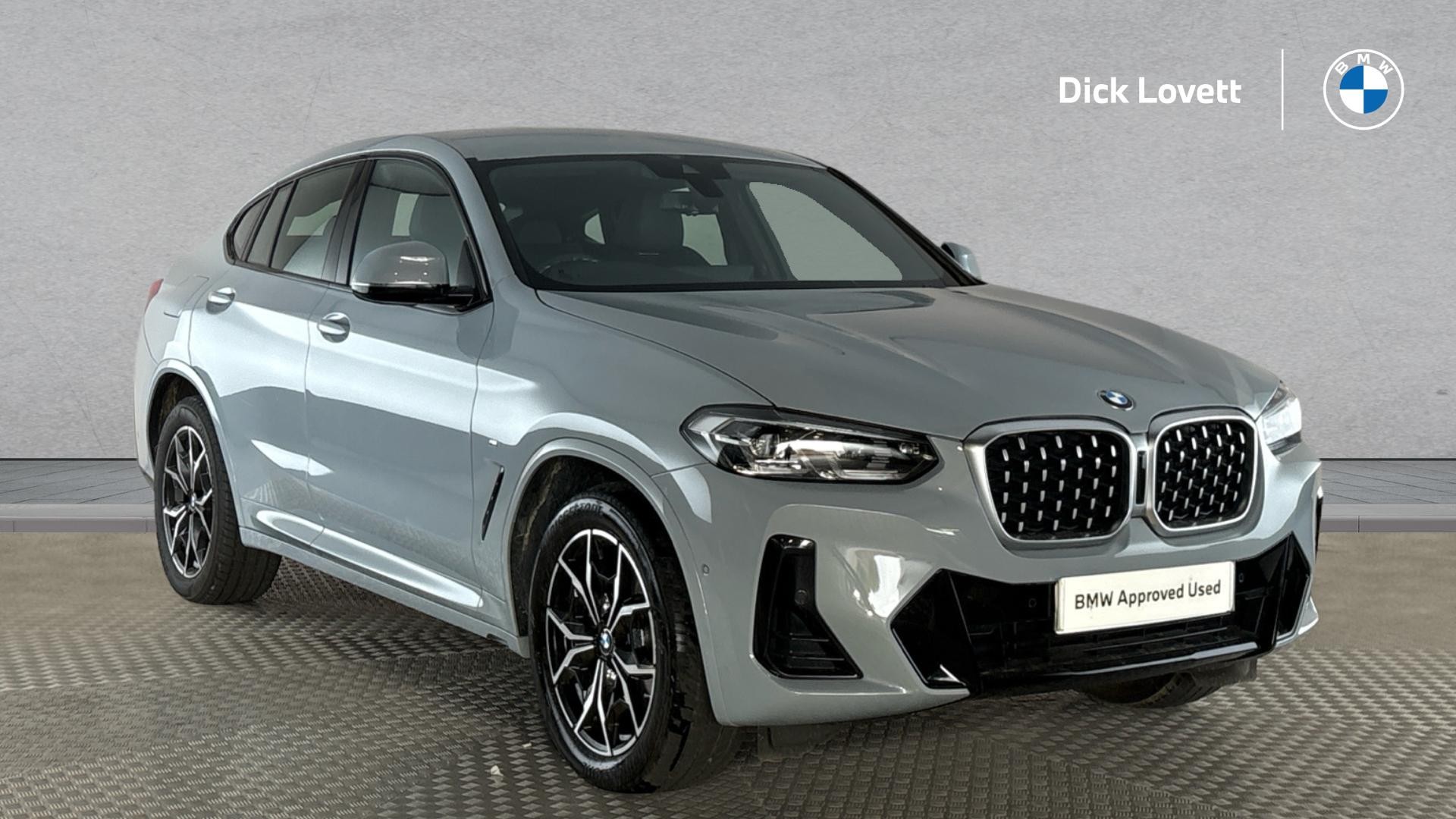 Main listing image - BMW X4