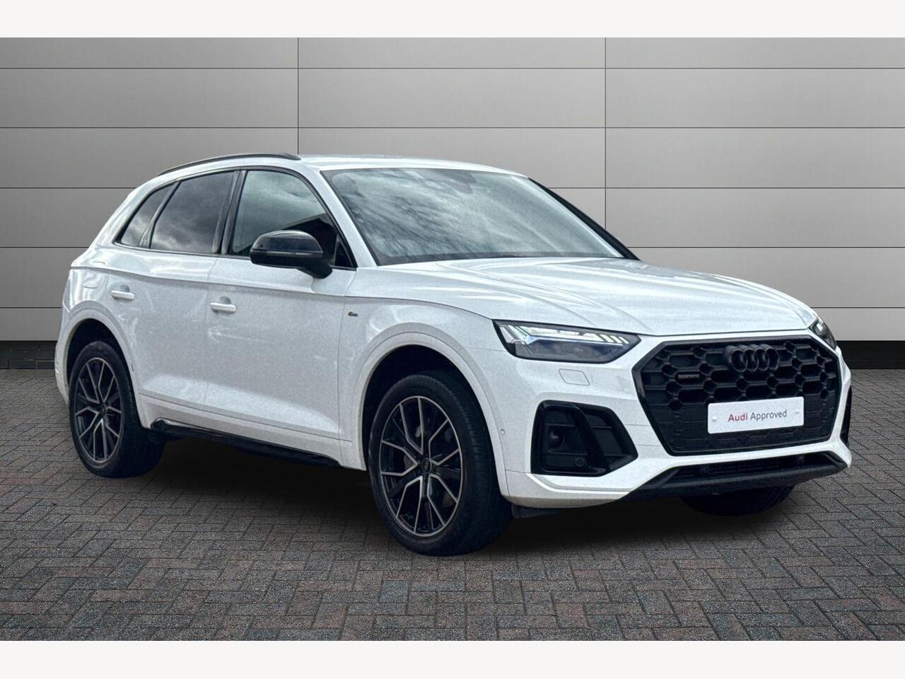 Main listing image - Audi Q5